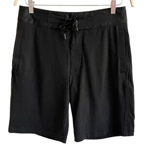 Lululemon Black Lace-Up Waistband Board Shorts, Size 32